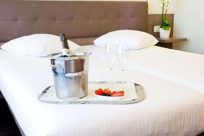 Fotos del hotel Theater:  6
