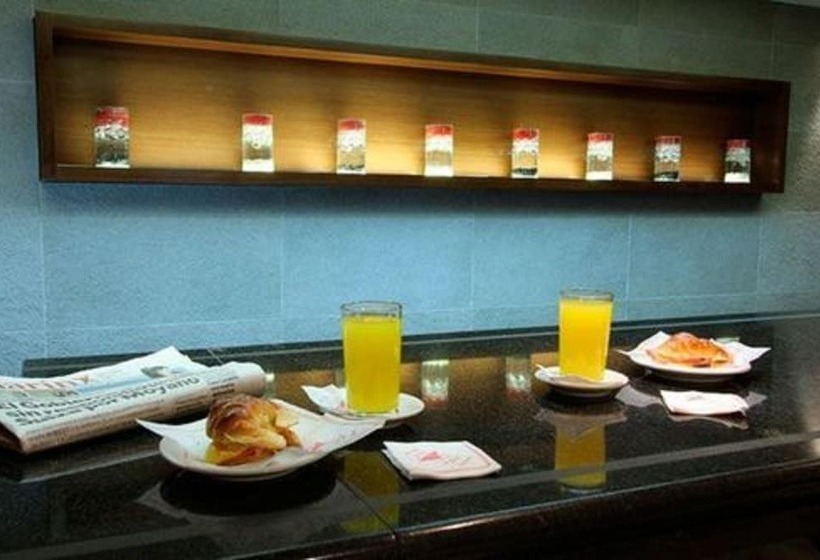 Fotos del hotel Victory:  20