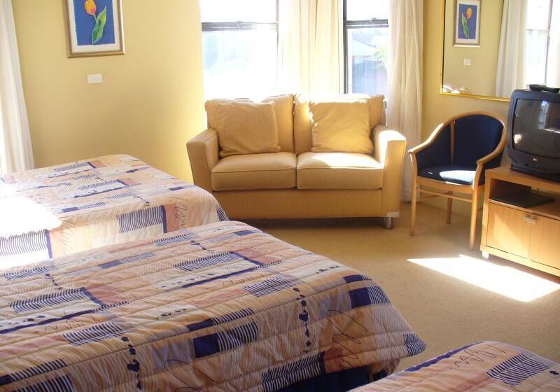 مُتل El Toro Motor Inn