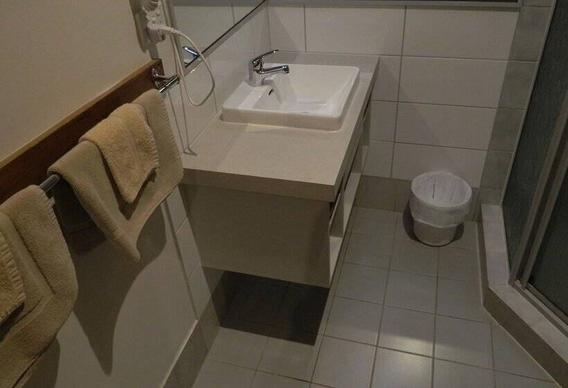 Werribee Motel And Apartments