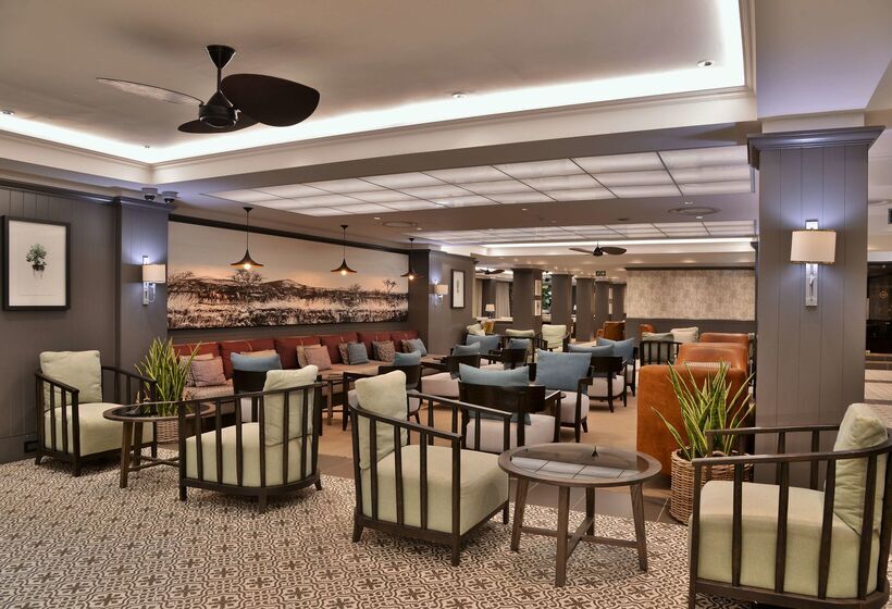 ホテル Avani Gaborone Resort & Casino