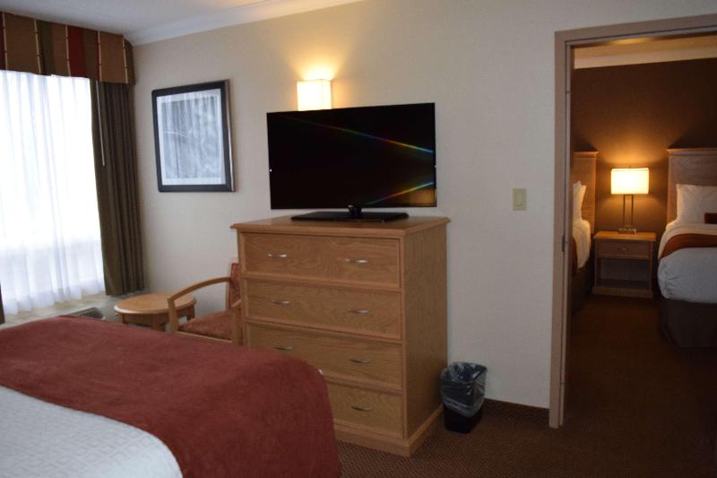 Отель Best Western Plus Cobourg Inn & Convention Centre