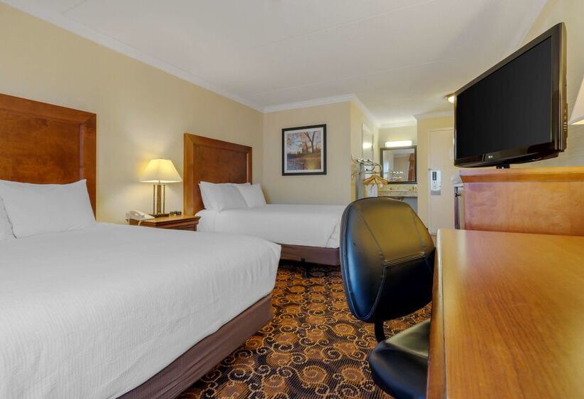 Best Western Plus Dryden Hotel and Conference Centre