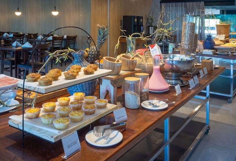 בית מלון כפרי Blue Tree Towers Rio Poty