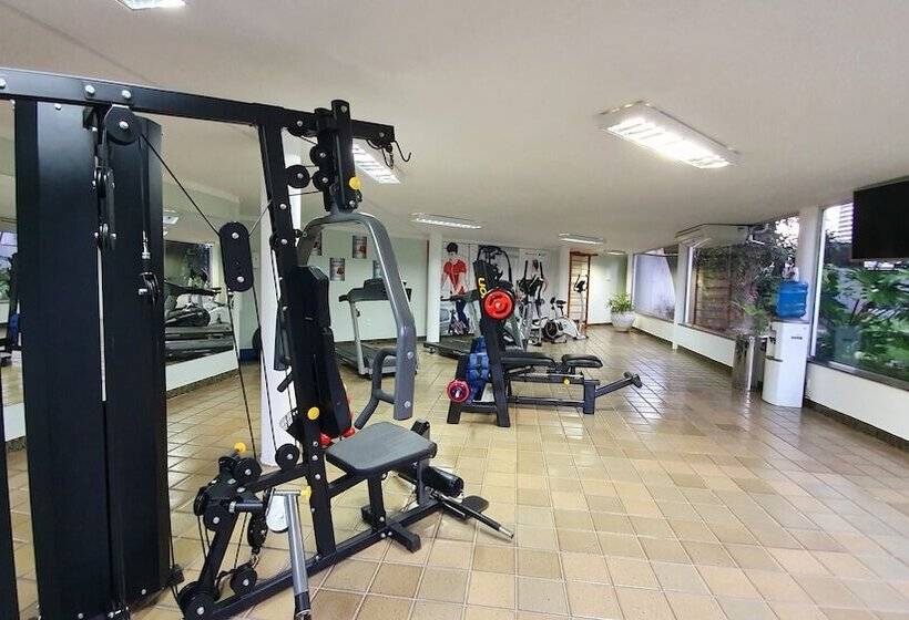 בית מלון כפרי Blue Tree Towers Rio Poty