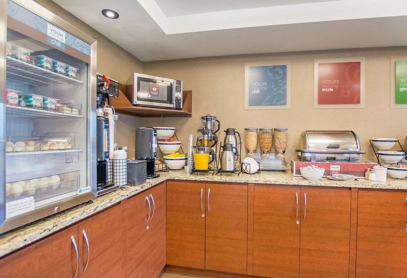 هتل Comfort Inn