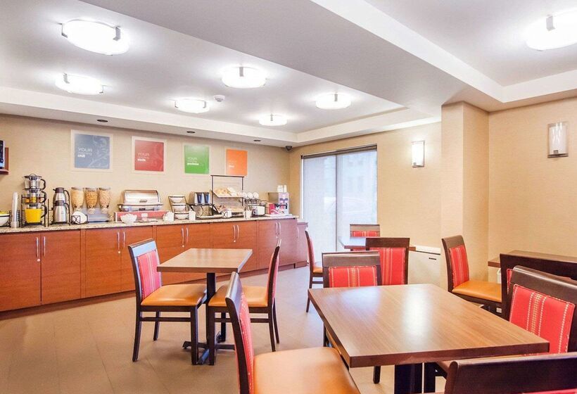 هتل Comfort Inn