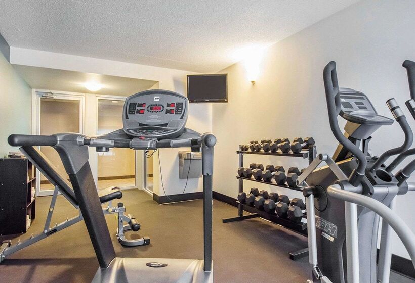 هتل Comfort Inn