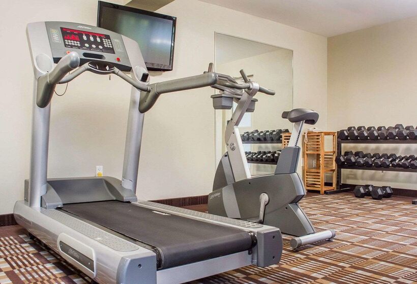 هتل Comfort Inn
