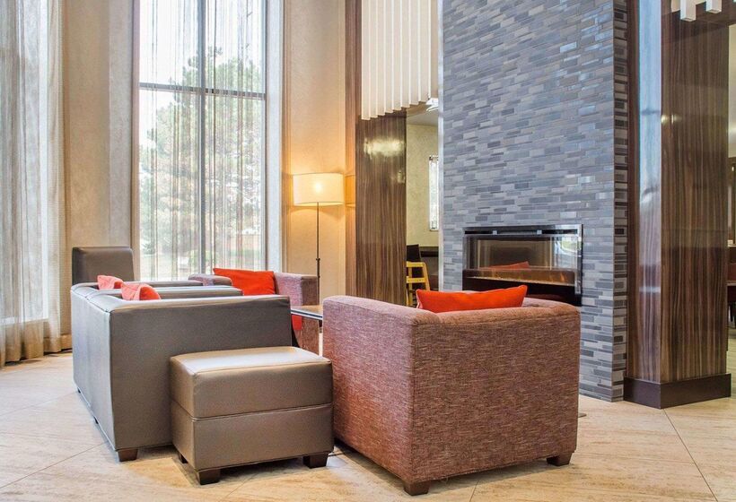 هتل Comfort Inn