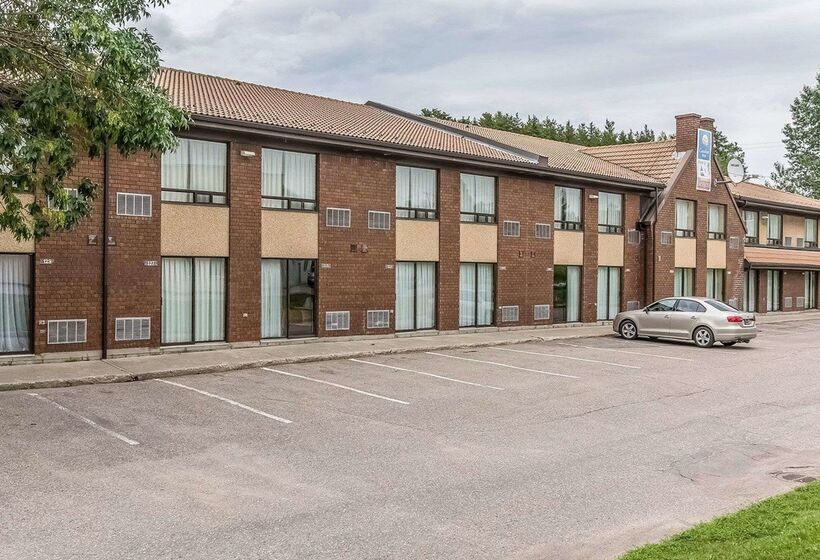 בית מלון כפרי Comfort Inn