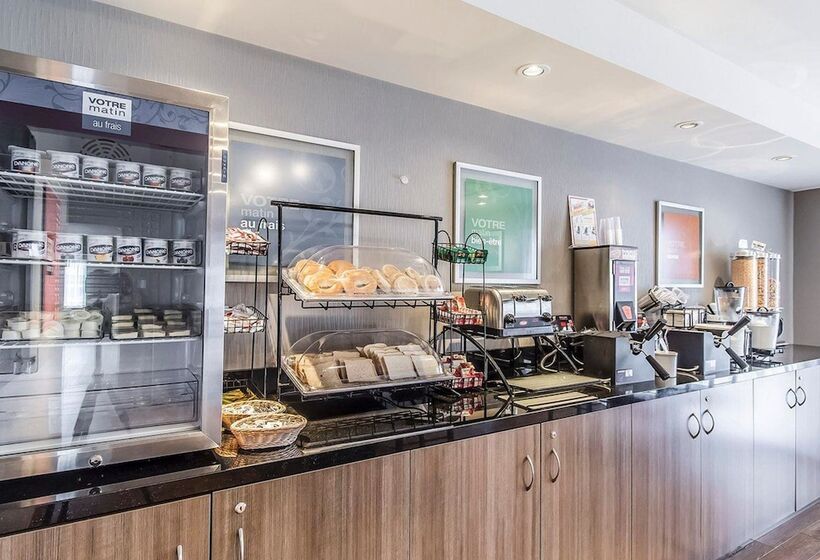 בית מלון כפרי Comfort Inn