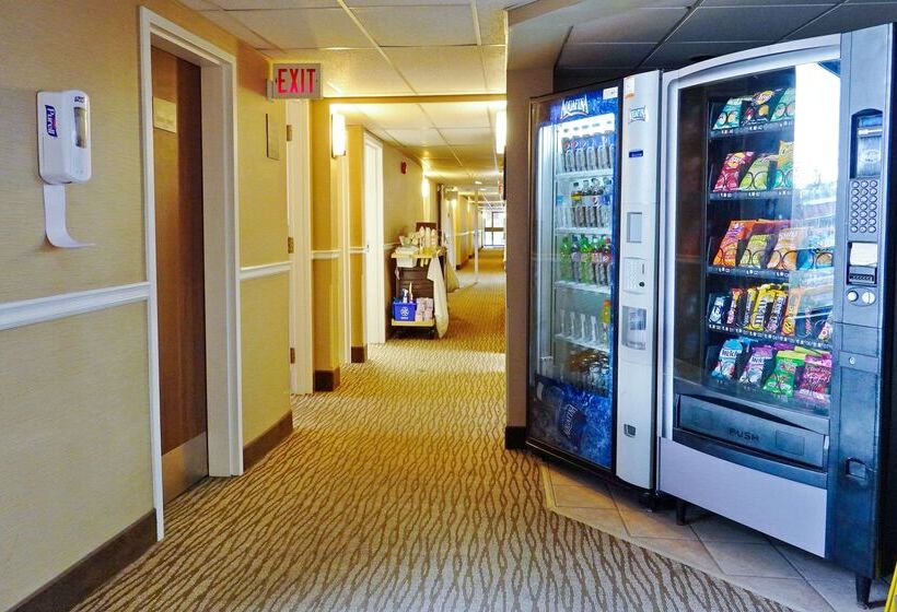 هتل Comfort Inn Dartmouth