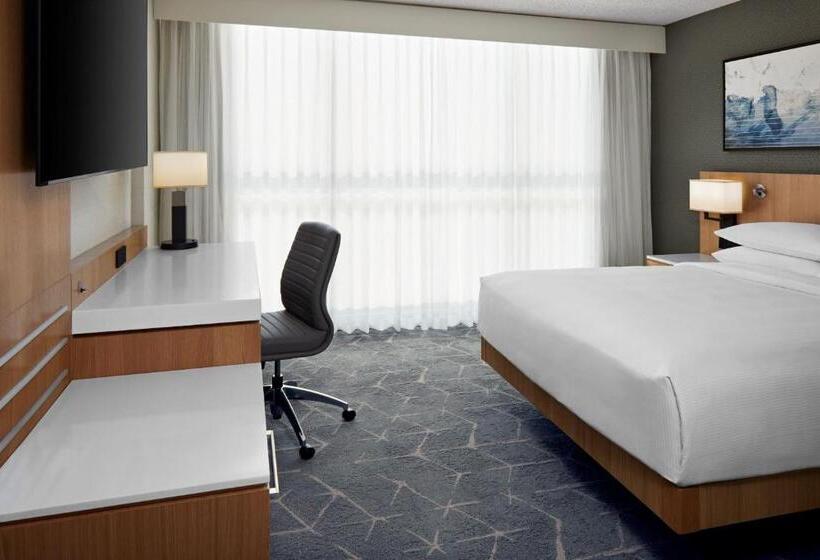 Hotel Delta S By Marriott Calgary Airport Interminal