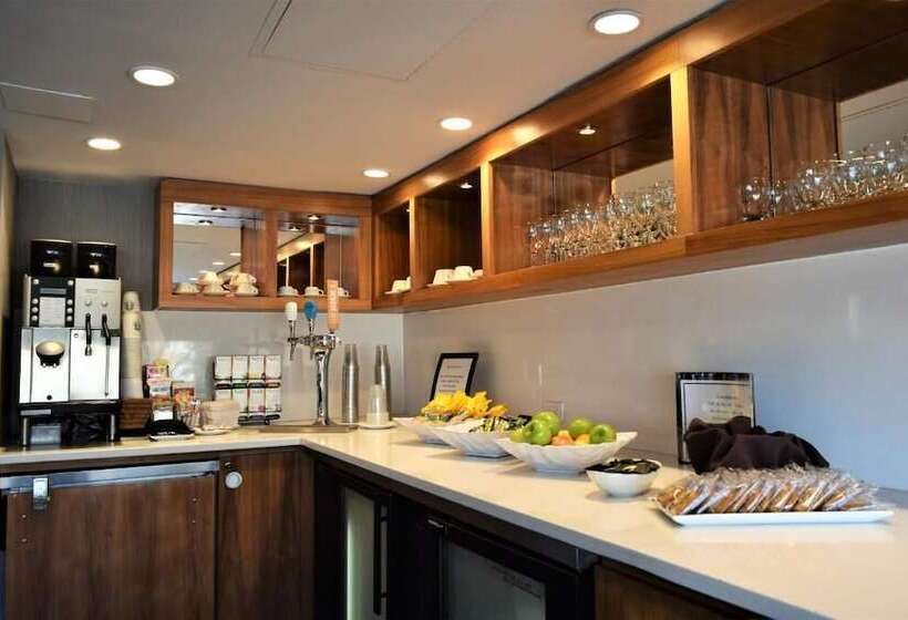 Delta Hotels By Marriott Calgary South