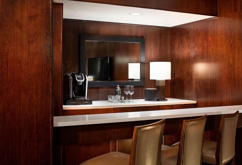 Delta Hotels By Marriott Edmonton South Conference Centre