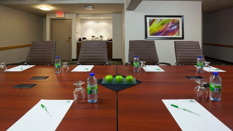 Holiday Inn Burlington Hotel & Conference Centre, An Ihg