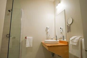 هتل Riôtel Carleton Sur Mer