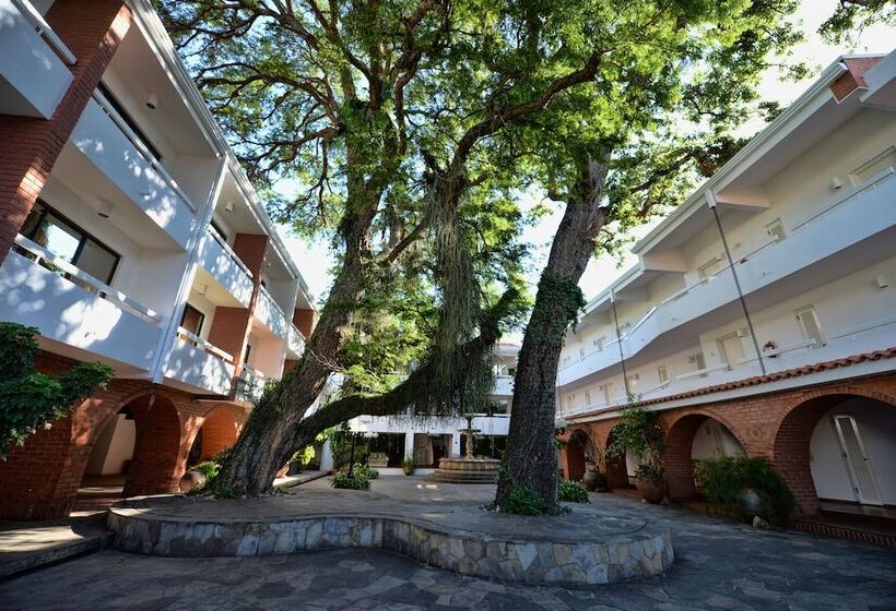 Hotel Los Tajibos, Santa Cruz De La Sierra, A Tribute Portfolio