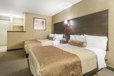Quality Hotel & Conference Centre