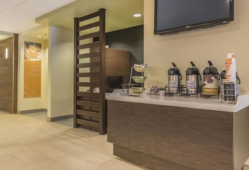 Quality Hotel & Conference Centre