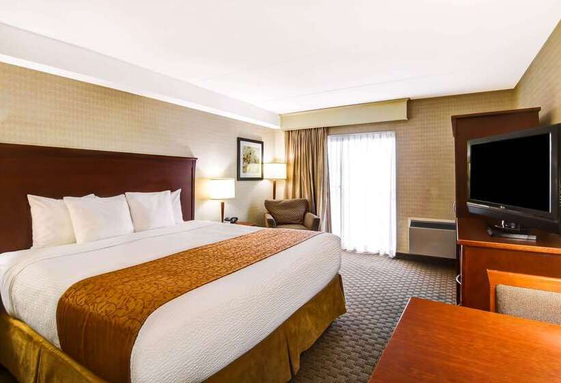 هتل Quality Inn