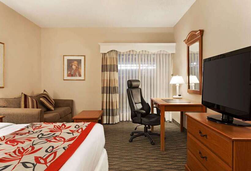 فندق Ramada By Wyndham Fredericton