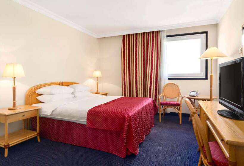 Fotos del hotel Ramada By Wyndham Sofia City Center:  12