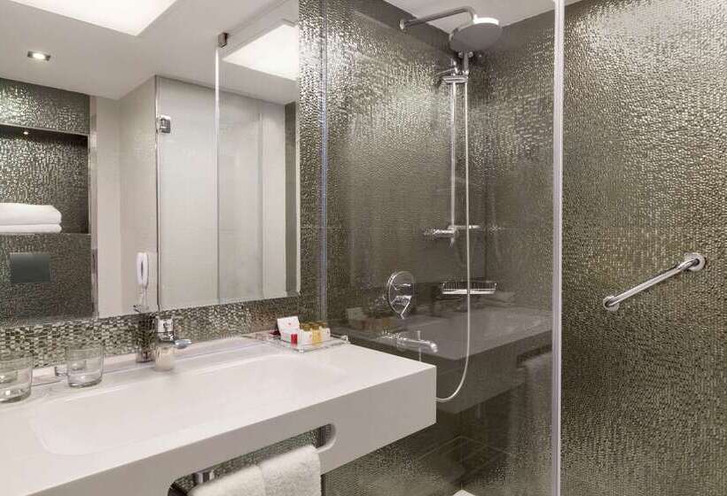 Fotos del hotel Ramada By Wyndham Sofia City Center:  37