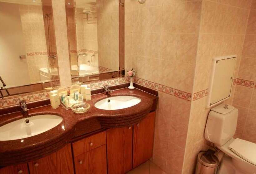 Fotos del hotel Ramada By Wyndham Sofia City Center:  9