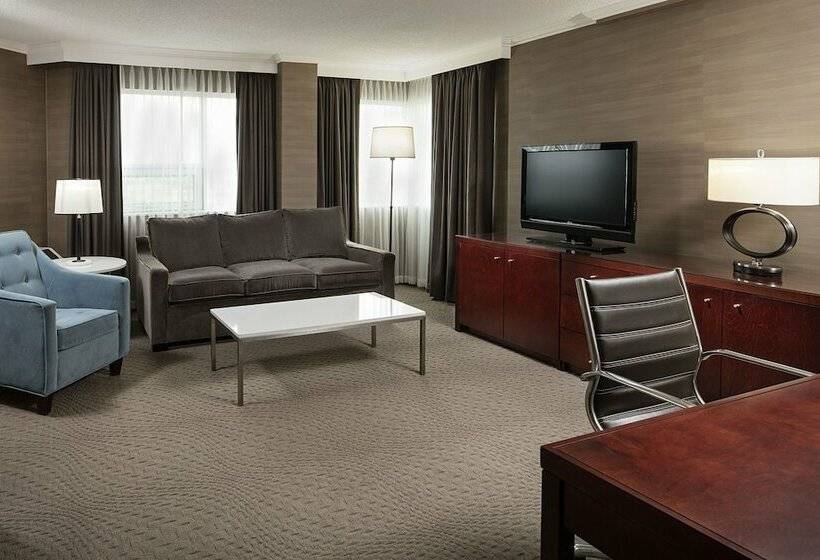 هتل Sheraton Cavalier Calgary