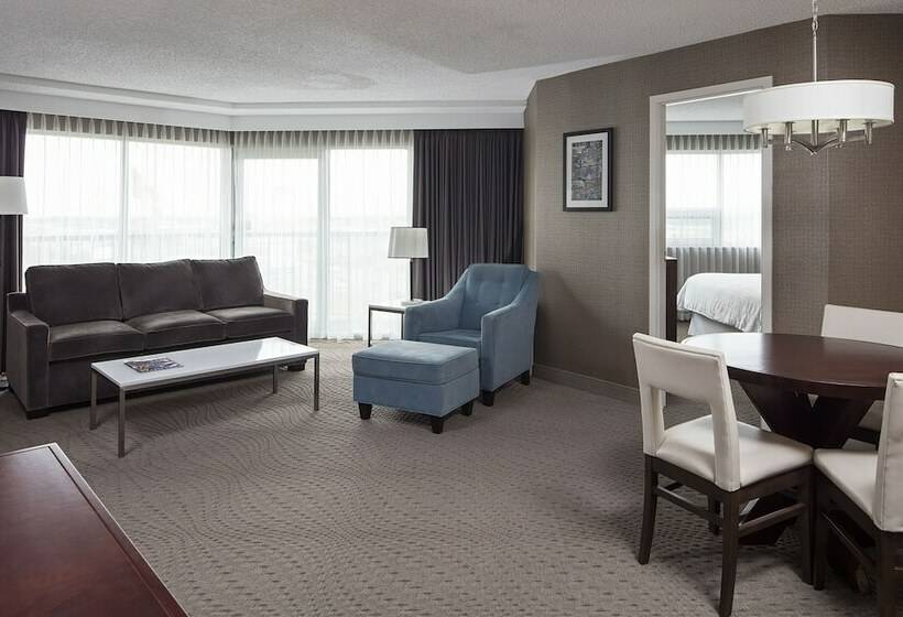 هتل Sheraton Cavalier Calgary