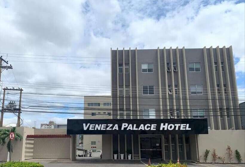 فندق Veneza