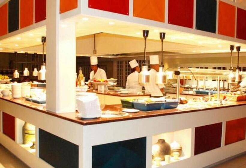 استراحتگاه Peermont Walmont At The Grand Palm  Gaborone