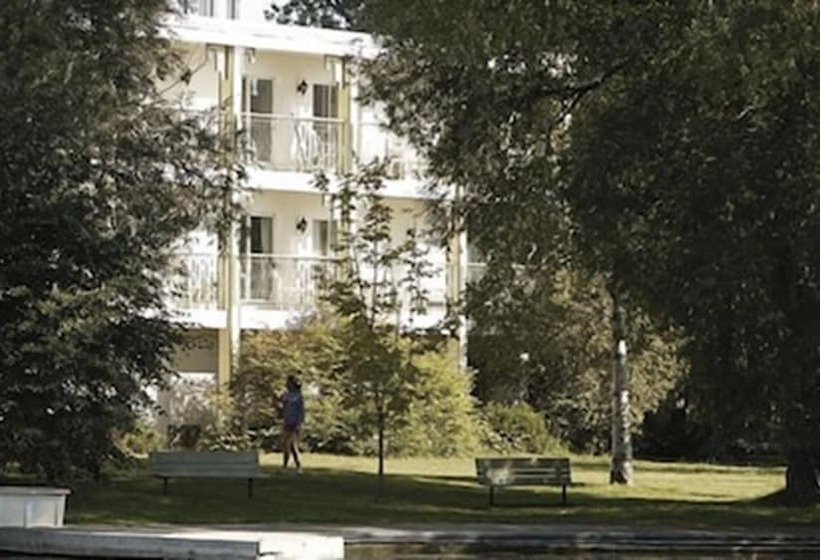 Fern Resort