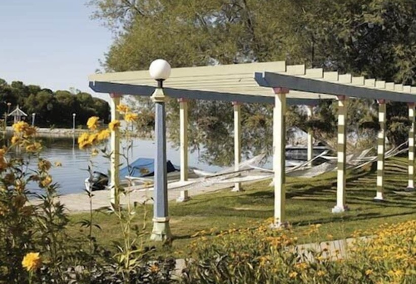 Fern Resort