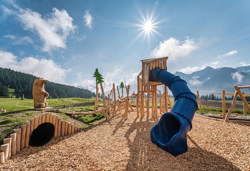 Golf & Sporthotel Hof Maran