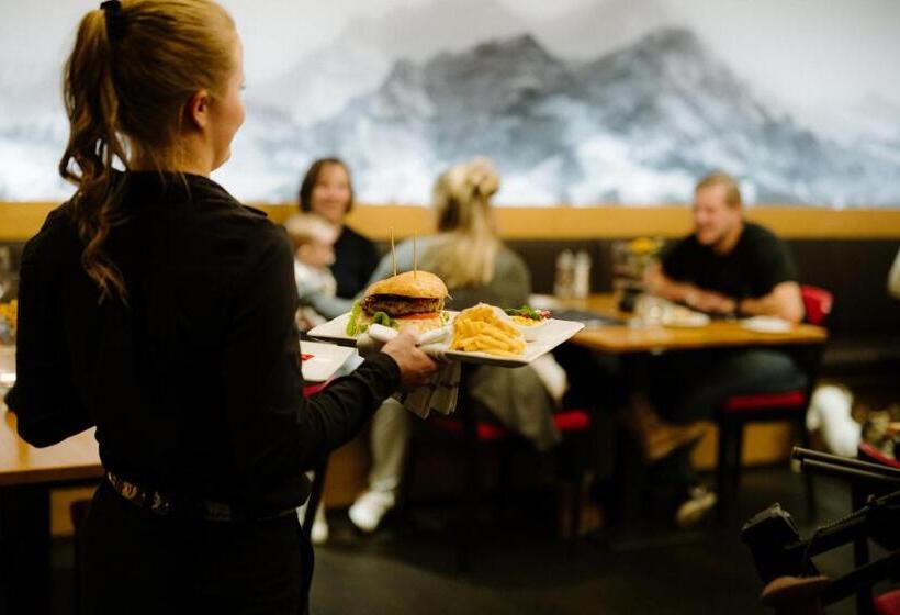 هتل Adler Adelboden