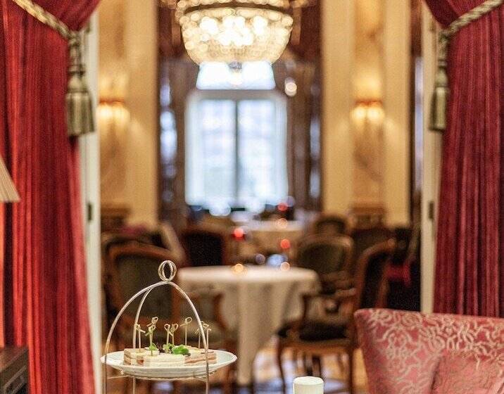 فندق Bellevue Palace Bern