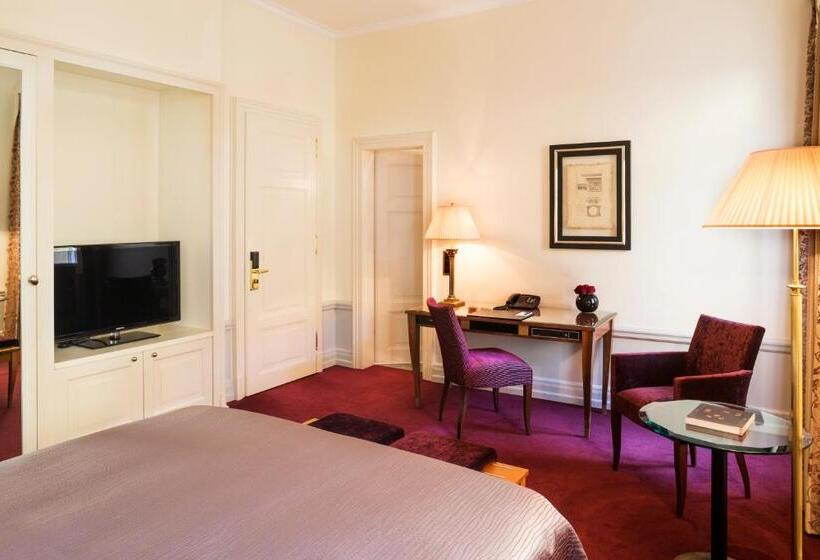 Fotos del hotel Bellevue Palace Bern:  38