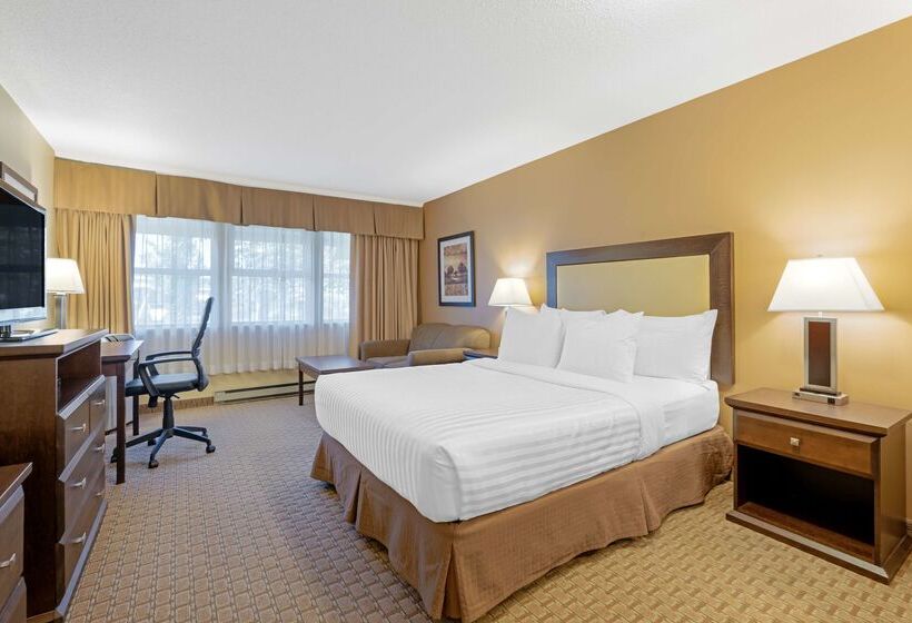 هتل Best Western Plus Emerald Isle