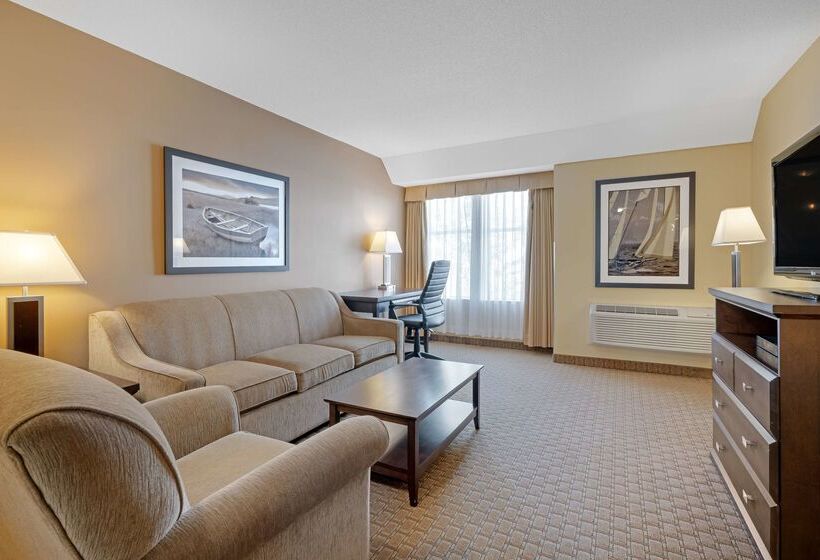 هتل Best Western Plus Emerald Isle