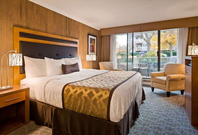 هتل Best Western Plus Inner Harbour