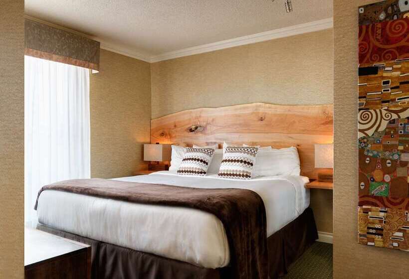 هتل Best Western Plus Inner Harbour