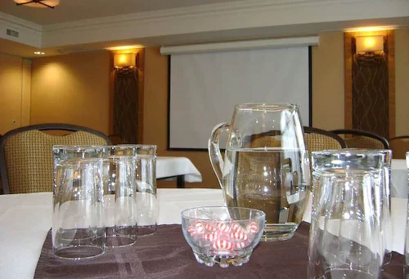 酒店 Best Western Plus Langley Inn