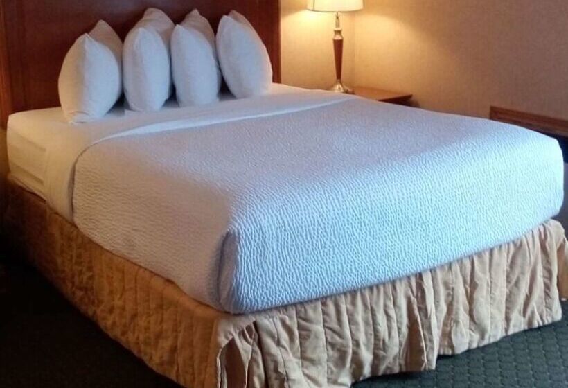 Отель Best Western Plus Otonabee Inn