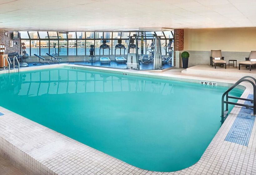 هتل Best Western Plus Waterfront