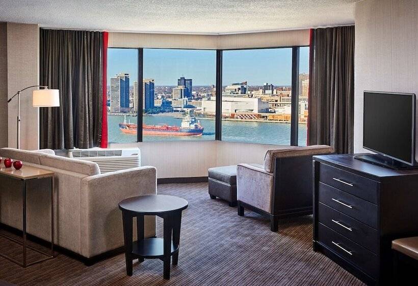 فندق Best Western Plus Waterfront