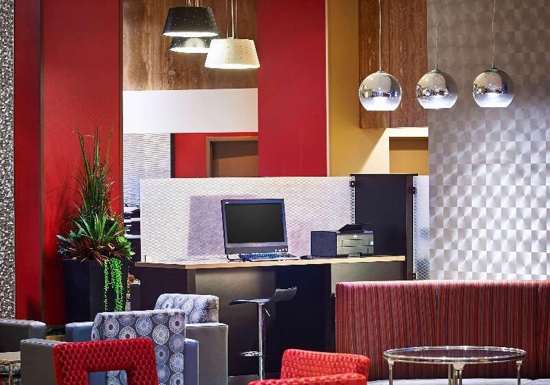 هتل Best Western Plus Waterfront