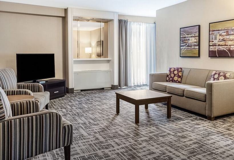 Best Western Ville Marie Hotel & Suites